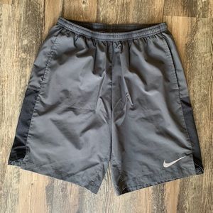 🆕Nike Dry-Fit gray training running shorts🆕